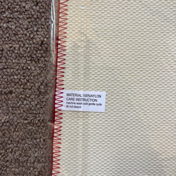 New Ohio State Rug - Picture 5 of 5